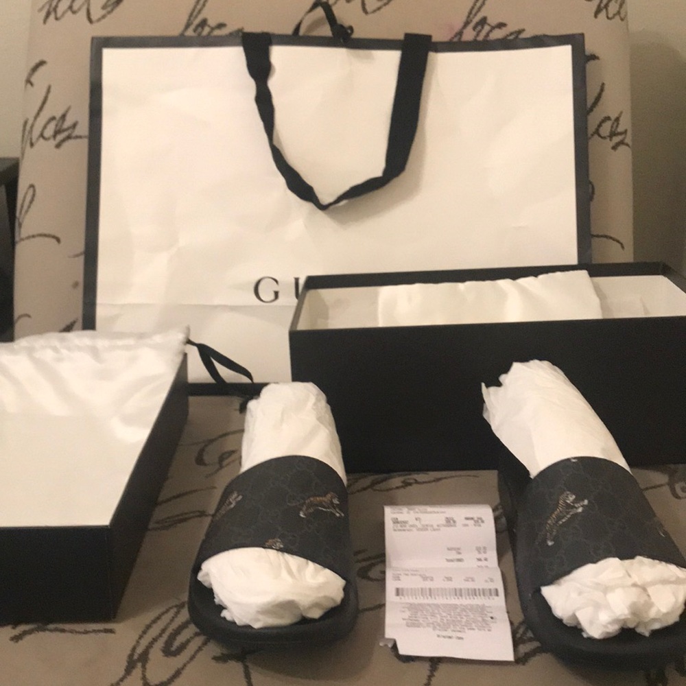 Gucci slides size 10